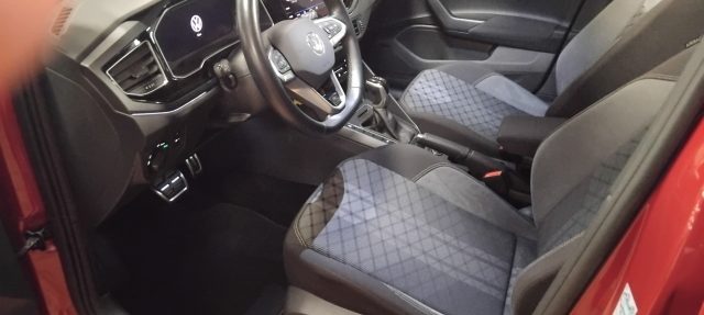 VOLKSWAGEN Taigo usata, con Tettuccio apribile