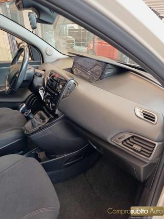 LANCIA Ypsilon usata, con Immobilizzatore elettronico
