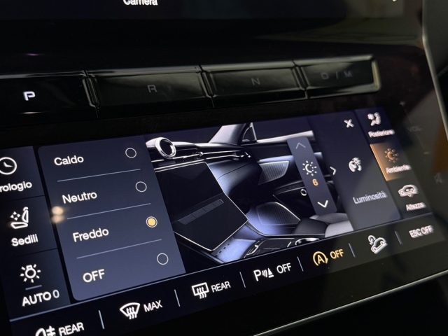 MASERATI Grecale usata, con Sensori di parcheggio anteriori