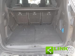 PEUGEOT 5008 usata, con Luci diurne LED