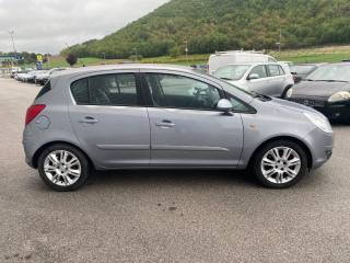 OPEL Corsa usata, con Airbag Passeggero