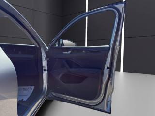 VOLKSWAGEN Tiguan usata, con Servosterzo