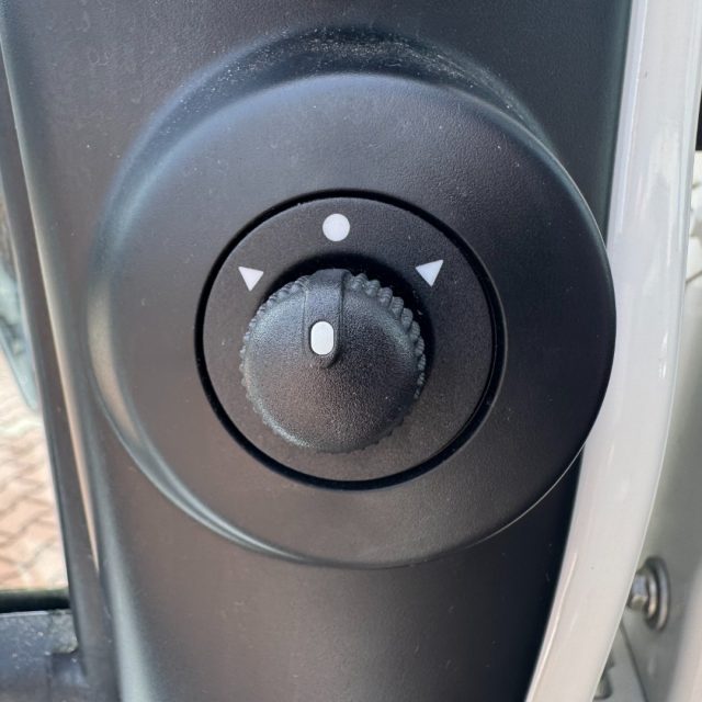 FIAT Fiorino usata, con USB