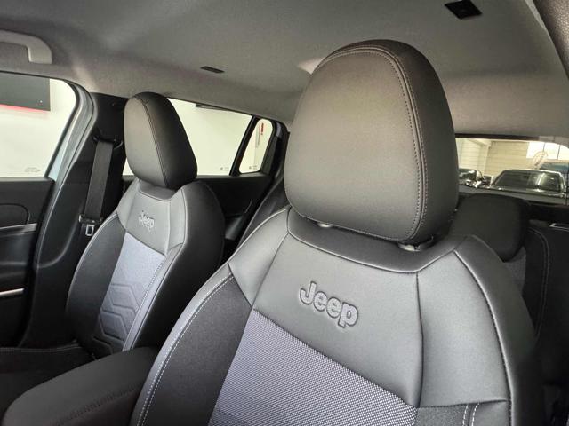 JEEP Avenger usata, con Chiusura centralizzata