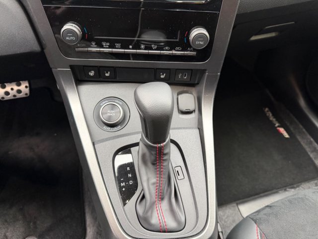 TOYOTA Yaris usata, con Controllo trazione