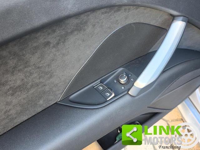 AUDI TT usata, con Sedile posteriore sdoppiato