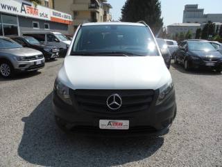 MERCEDES-BENZ Vito usata, con Airbag Passeggero