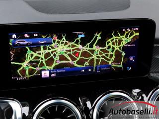 MERCEDES-BENZ GLB 200 usata, con Sistema di chiamata d