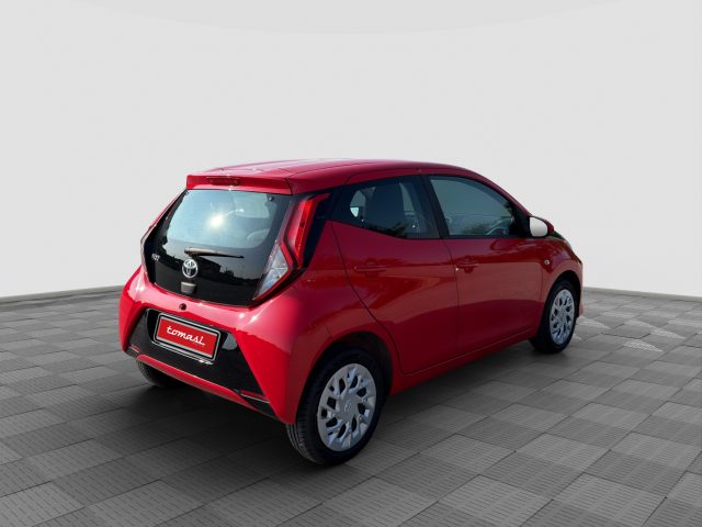 TOYOTA Aygo usata 4