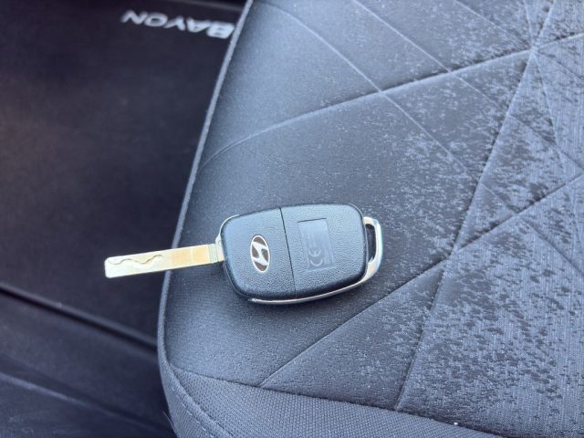 HYUNDAI Bayon usata, con Riconoscimento dei segnali stradali