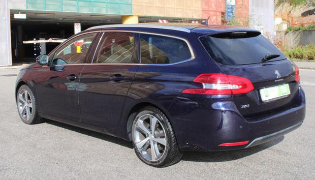 PEUGEOT 308 usata, con Airbag laterali