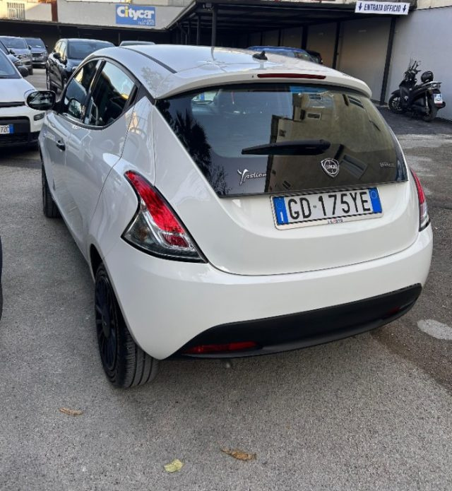 LANCIA Ypsilon usata, con Chiusura centralizzata