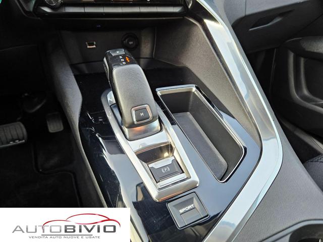 PEUGEOT 3008 usata, con Specchietti laterali elettrici