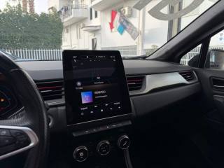 RENAULT Captur usata, con Bracciolo