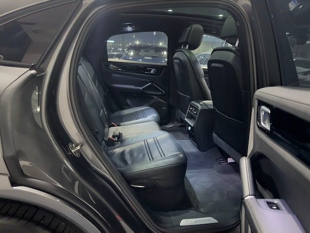 PORSCHE Cayenne usata, con Gancio traino