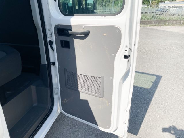 VOLKSWAGEN Crafter usata, con Specchietti laterali elettrici
