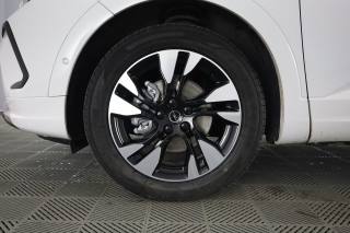 OPEL Grandland usata 8