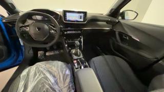 PEUGEOT 2008 usata, con Alzacristalli elettrici