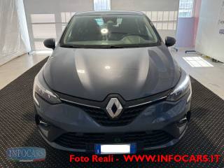 RENAULT Clio usata, con Luci diurne LED