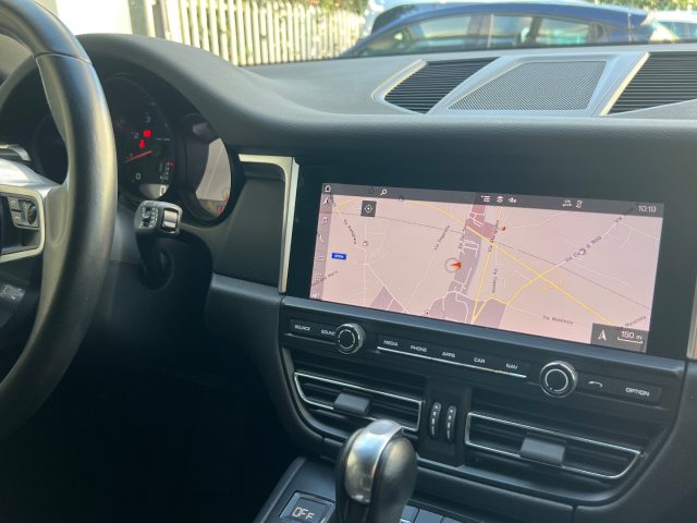 PORSCHE Macan usata, con Volante in pelle