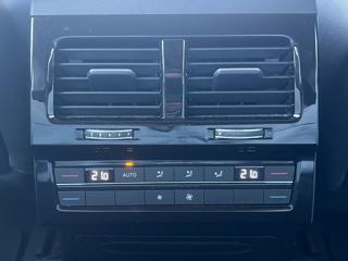 VOLKSWAGEN Touareg usata, con ESP