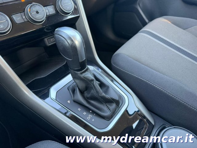 VOLKSWAGEN T-Roc usata, con Sistema di navigazione