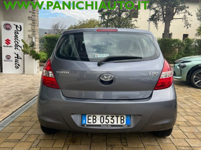 HYUNDAI i20 usata, con Autoradio