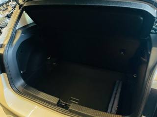 VOLKSWAGEN T-Cross usata, con Autoradio