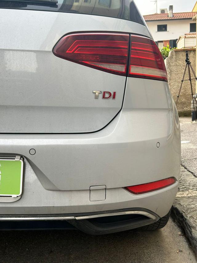 VOLKSWAGEN Golf usata, con Bracciolo