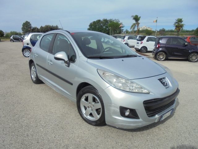 PEUGEOT 207 usata, con ABS