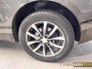 LAND ROVER Range Rover Velar usata 42