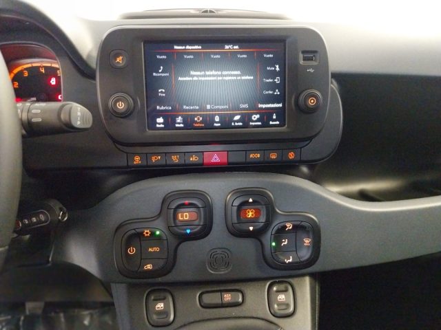 FIAT Panda Cross usata, con USB
