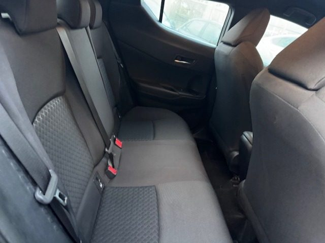 TOYOTA C-HR usata, con ESP