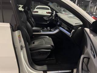 AUDI Q8 usata, con Lettore CD
