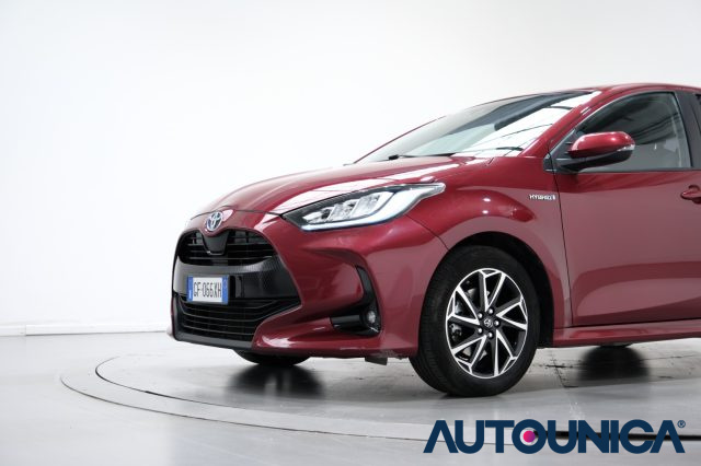 TOYOTA Yaris usata, con ESP