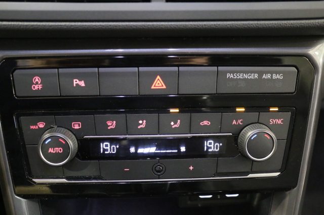 VOLKSWAGEN T-Cross usata, con Specchietti laterali elettrici
