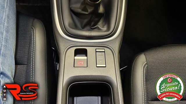 JEEP Avenger usata, con Autoradio digitale