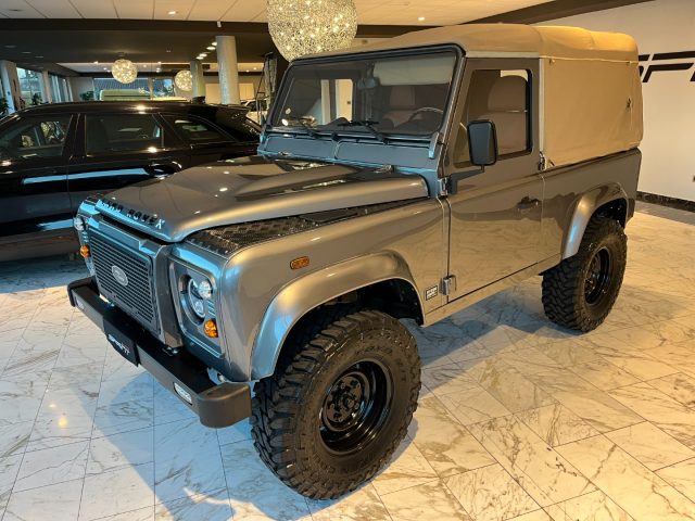 LAND ROVER Defender usata, con Antifurto