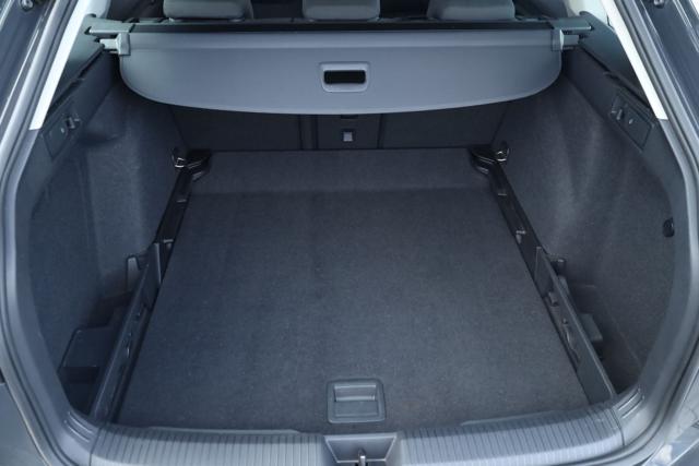 VOLKSWAGEN Golf Variant usata, con Riscaldamento ausiliario