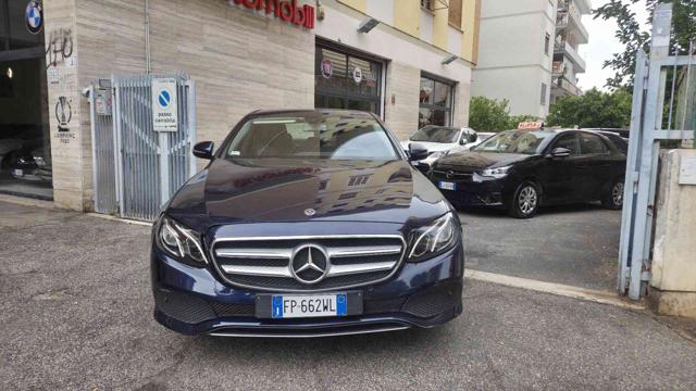 MERCEDES-BENZ E 220 usata, con Airbag laterali