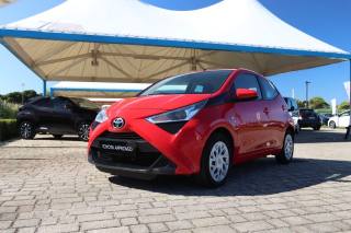 TOYOTA Aygo Connect 1.0 VVT-i 72 CV 5 porte x-play