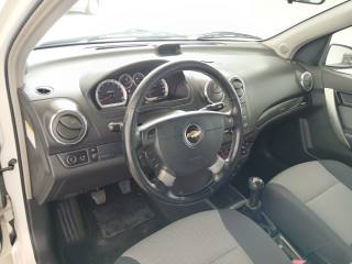 CHEVROLET Aveo usata, con Autoradio digitale