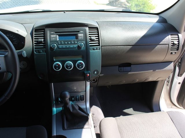 NISSAN Navara usata, con Fendinebbia