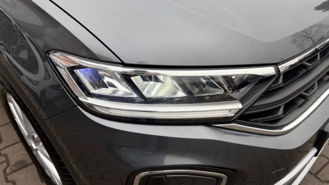 VOLKSWAGEN T-Roc usata, con Sensori di parcheggio posteriori