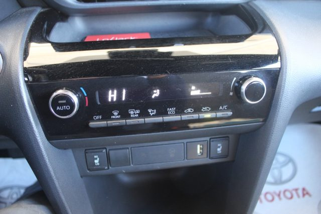 TOYOTA Yaris Cross usata, con Sensore di luce