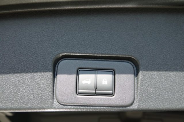 NISSAN X-Trail usata, con Volante multifunzione