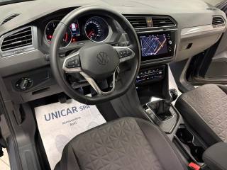 VOLKSWAGEN Tiguan usata, con USB