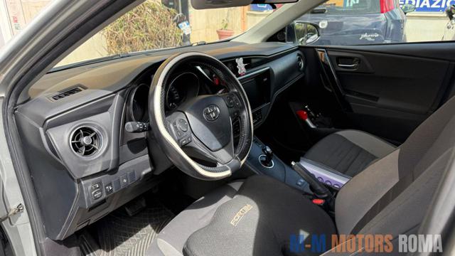 TOYOTA Auris Touring Sports usata, con Chiusura centralizzata