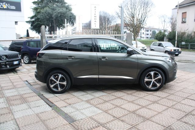PEUGEOT 3008 usata, con Cerchi in lega
