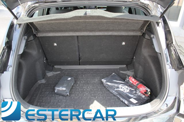 TOYOTA Corolla usata, con Controllo trazione